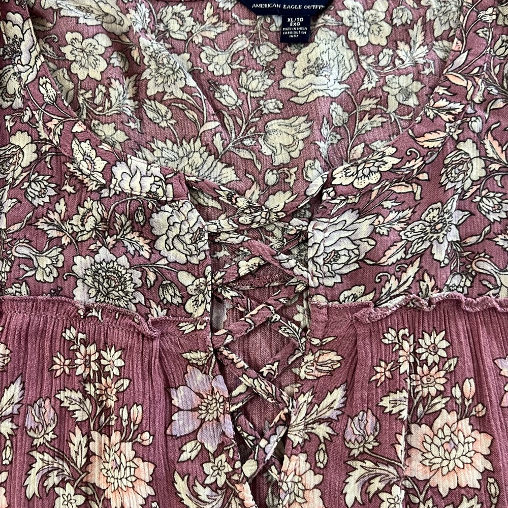 American Eagle Outfitters Mauve Floral Lace-Up peasant blouse mauve  voteu - Picture 3 of 7